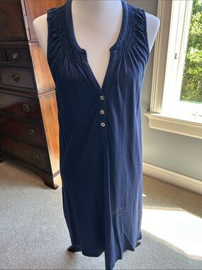 Lilly Pulitzer Navy Blue Sleeveless Button Front Dress.